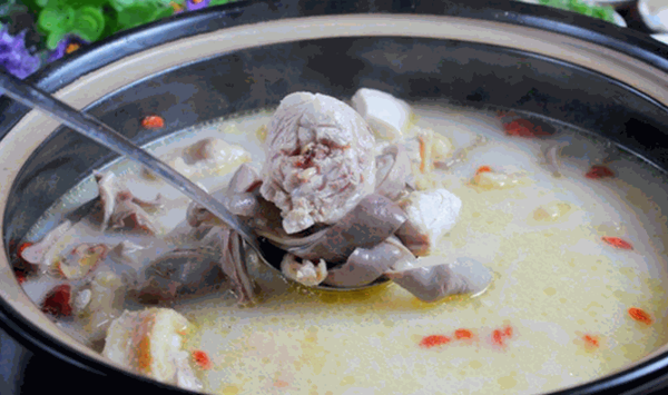 聚味坊豬肚雞
