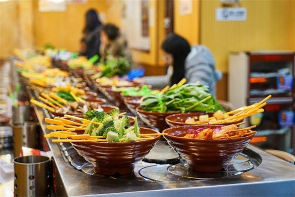 陳鋼串串香
