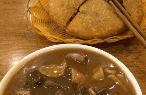 方大偉胡辣湯