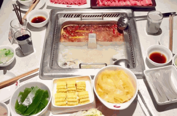 明洞摩西韓式火鍋