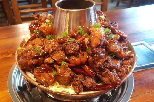 味嘟雞煲