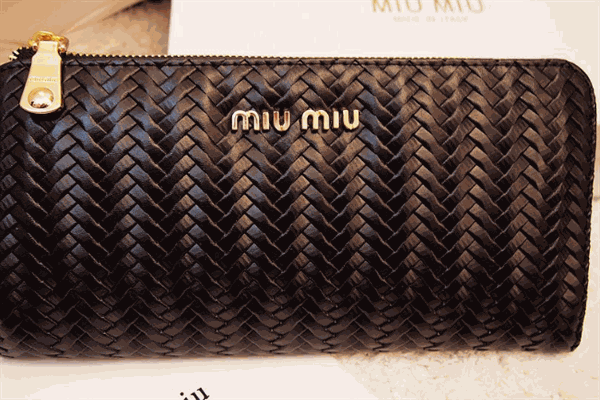 Miumiu女包加盟