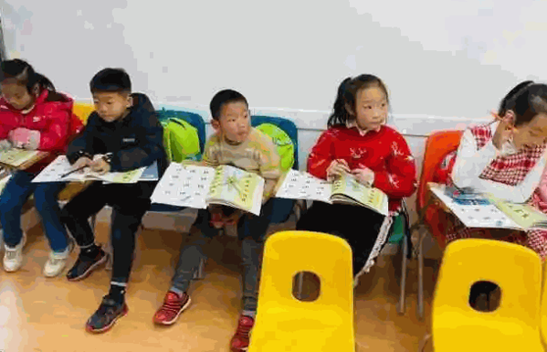 英小孚兒童成長(zhǎng)中心加盟