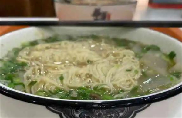 蘭州德元純湯牛肉面