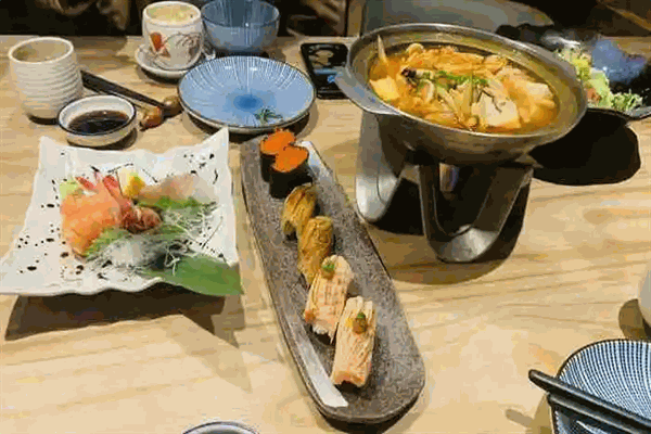 花隱士居食屋加盟