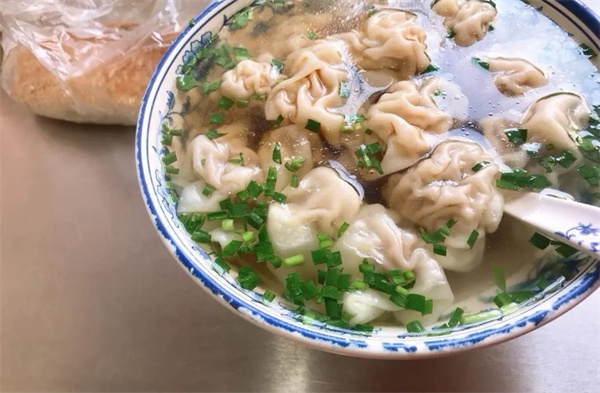 上品餛飩