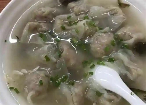 e心e意餛飩