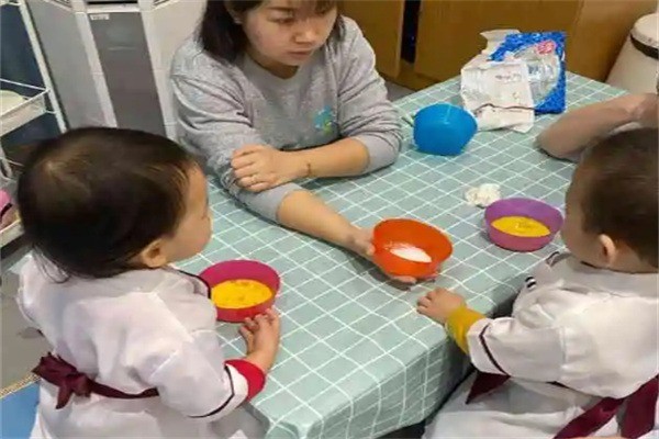 iplay艾可芮親子俱樂部加盟