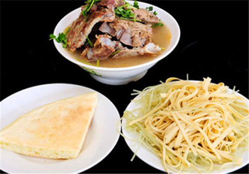 羊滿(mǎn)堂羊湯