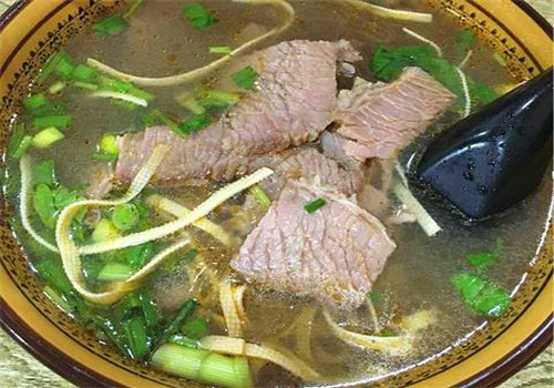 古法傳統(tǒng)牛肉湯