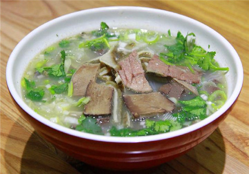 古法傳統(tǒng)牛肉湯