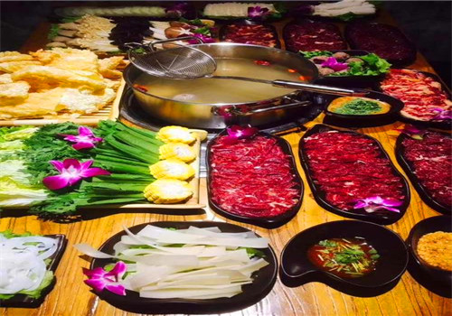 潮合牛肉火鍋店