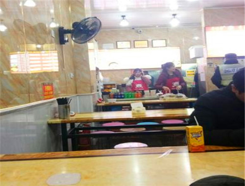 李宇記黃燜雞米飯加盟