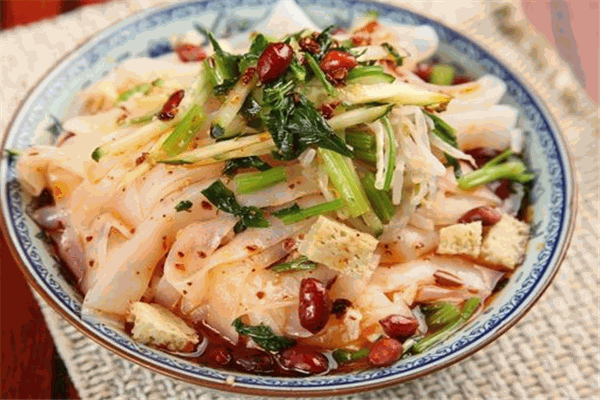 小胡子涼皮