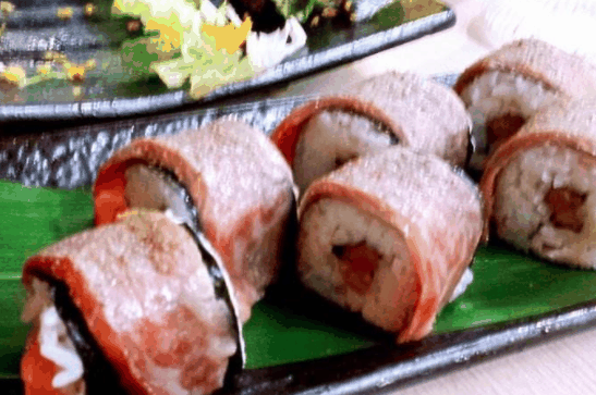伊秀手握壽司