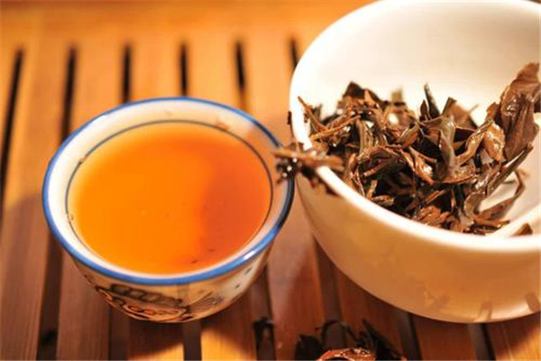 平月紅茶加盟