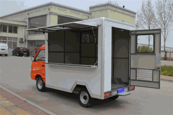 萬里留香小吃車