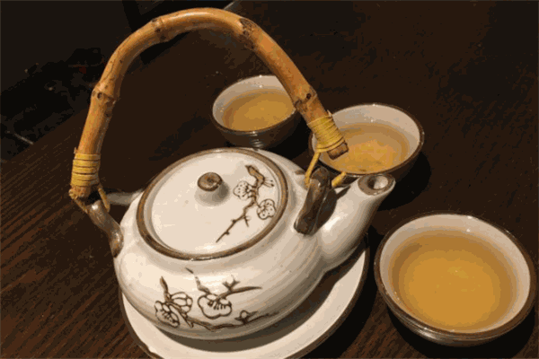 monica奶茶店加盟