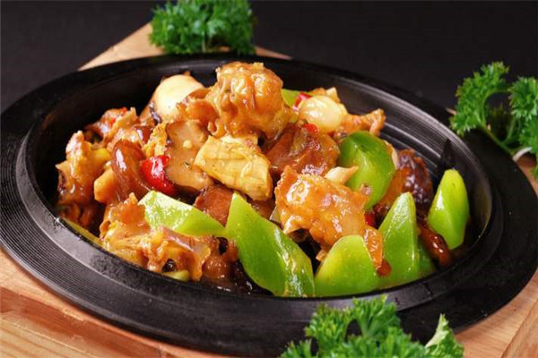 老宋記黃燜雞米飯加盟