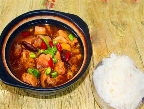 玉米黃燜雞米飯加盟