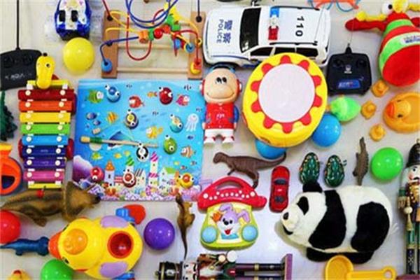安迪魔術(shù)兒童玩具加盟