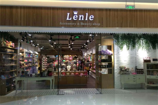 伶俐飾品店加盟