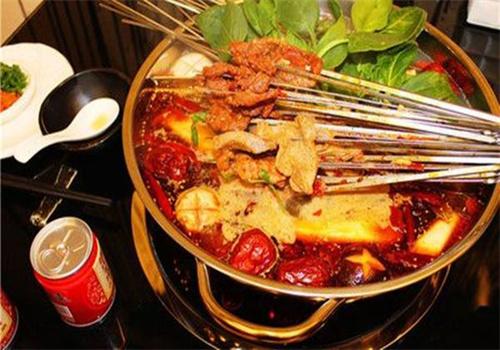 美美電臺(tái)港火鍋串串