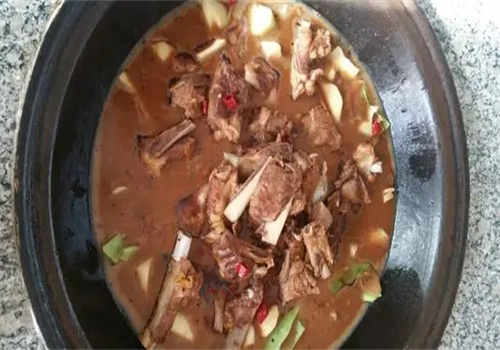 農家院鐵鍋燉