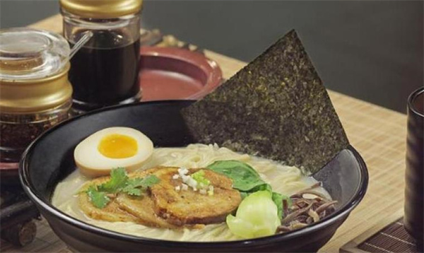 魚(yú)之漫豚骨拉面