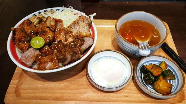 大馥燒肉丼飯