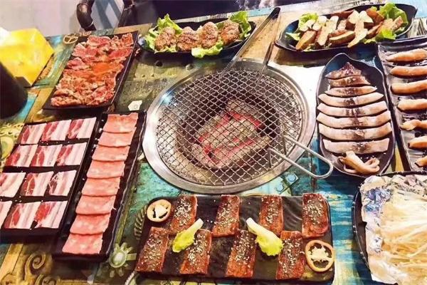 舞夜藍烤肉酒館