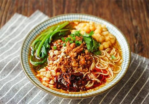 湯先樂小面加盟