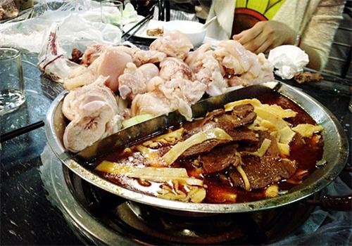 豬彎彎中餐
