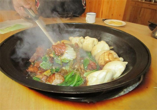 鐵鍋燉菜店