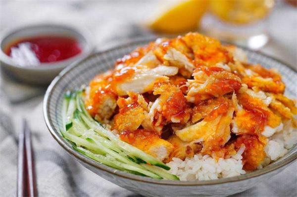 脆皮雞飯費多少錢？
