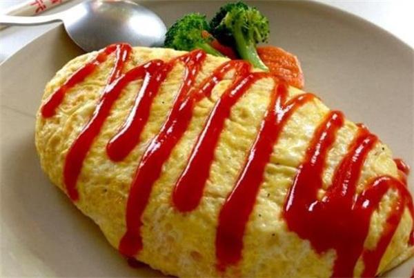 拼一碗蛋包飯