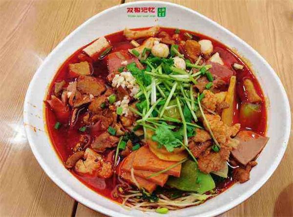 雙椒記憶火鍋冒菜店生意好不好？人氣怎么樣？