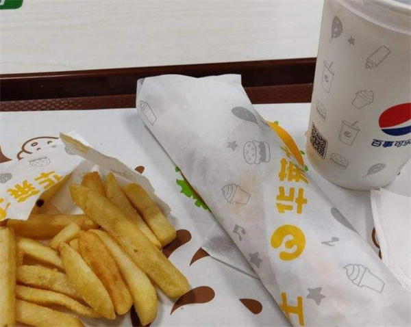 在鄭州華萊士快餐費用多少錢？