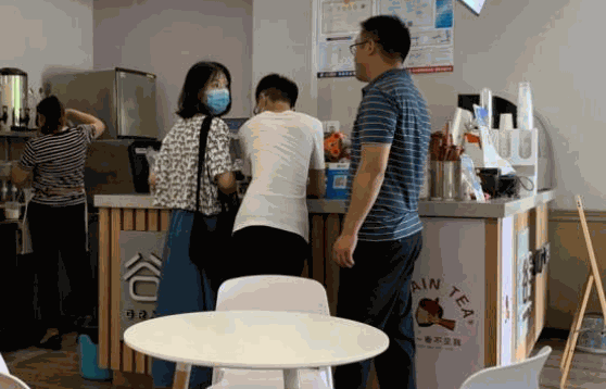 河馬奶茶
