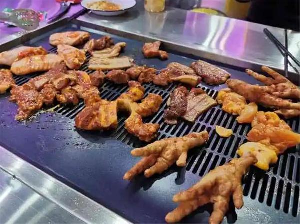 小豬查理烤肉