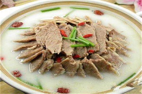 鼎制羊肉館加盟