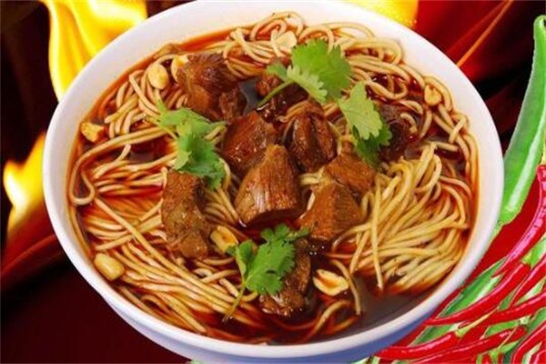 臺兒莊黃花牛肉面加盟