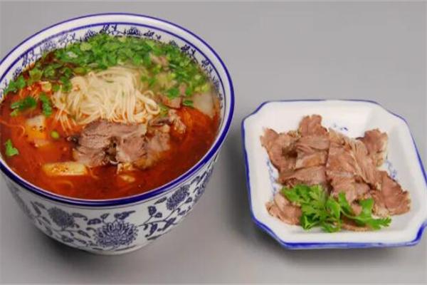 臺兒莊黃花牛肉面加盟