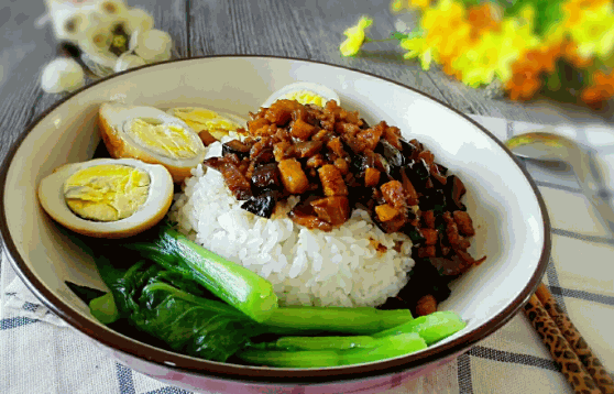 阿胖鹵肉飯