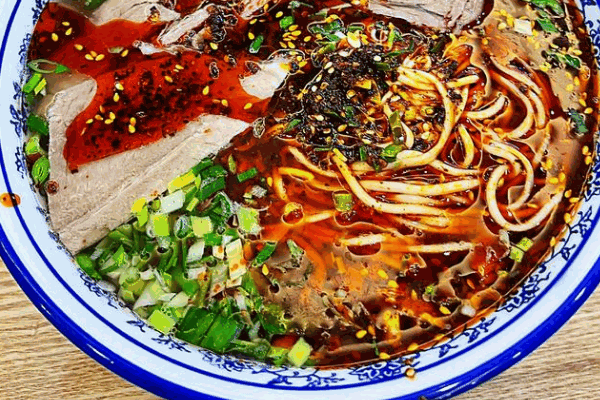 中國(guó)蘭州牛肉面