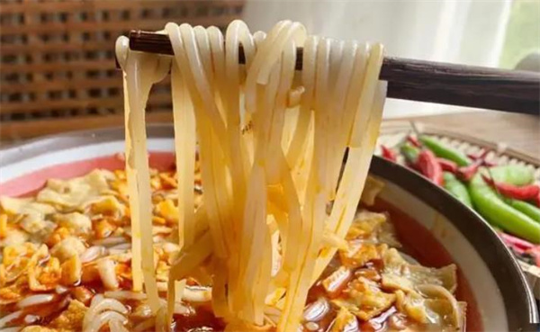 臭名遠(yuǎn)揚螺螄粉