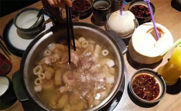 同仁四季椰子雞