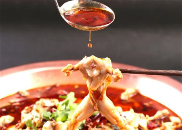 味仙瘋美蛙魚頭火鍋
