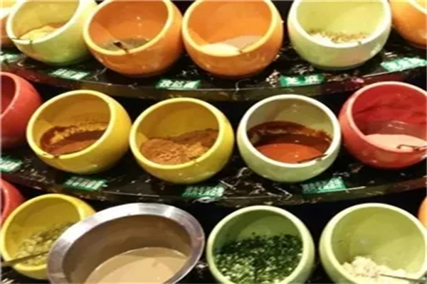 大樂浩自助火鍋加盟