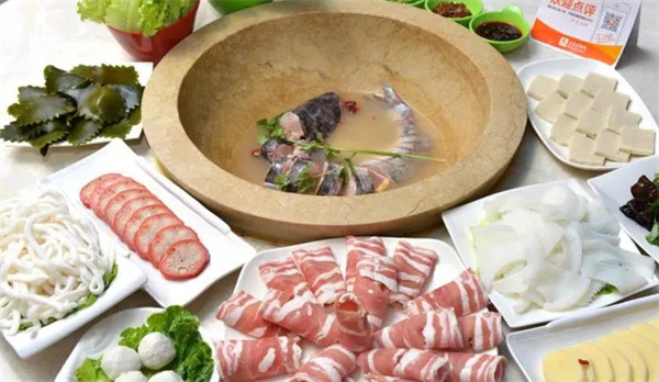 魚(yú)品記蒸汽石鍋魚(yú)